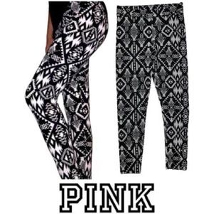 - Victoria’s Secret PINK leggings M